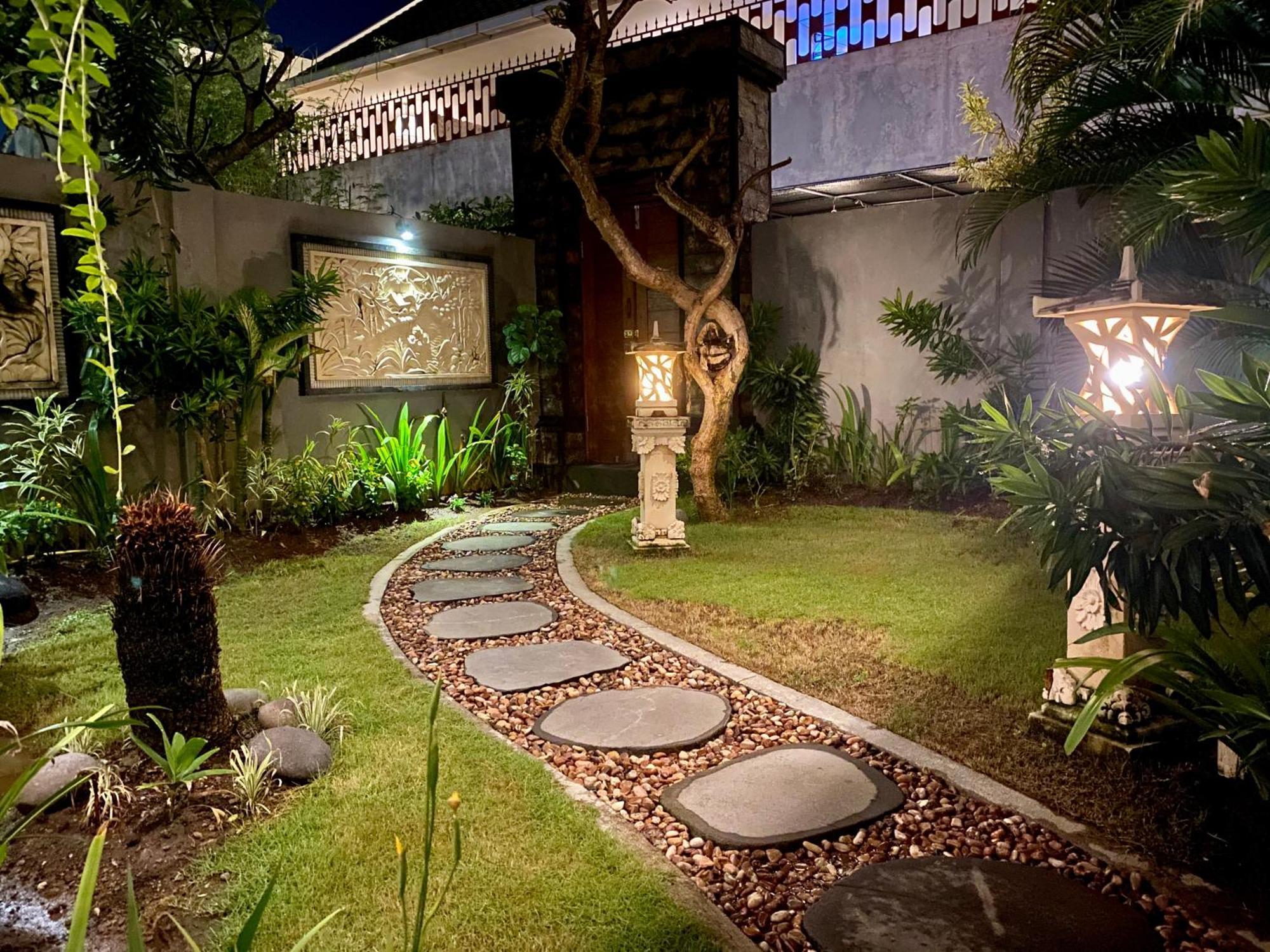 Dikubu Belong Seminyak Hotel Exterior photo