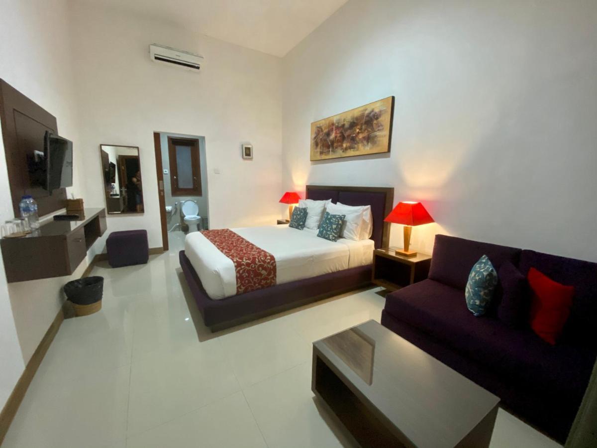Dikubu Belong Seminyak Hotel Exterior photo
